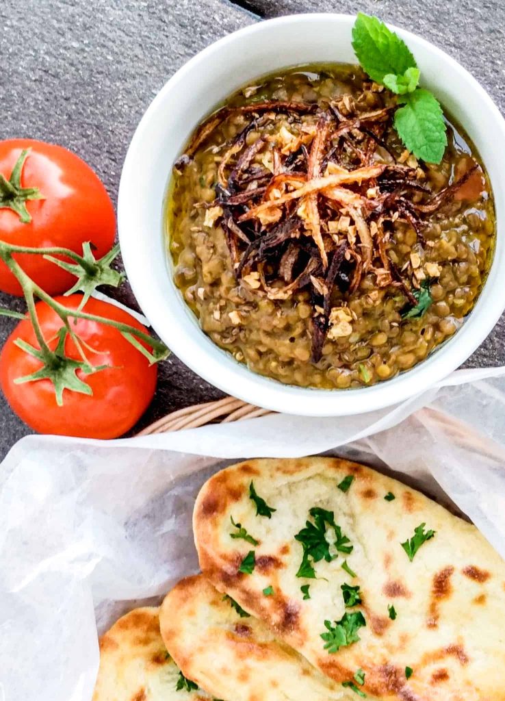 Instantpot whole brown lentil with garlic naan recipe. Sabut masoor ki daal.