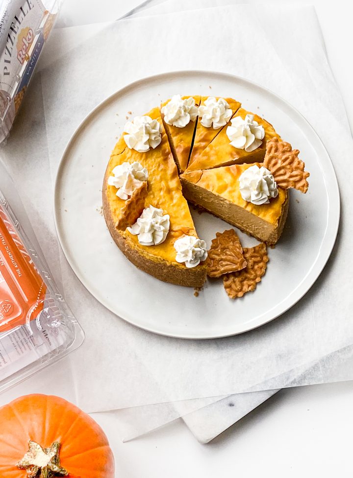 Cheesecake with cardamom. Pumpkin dessert recipes. 