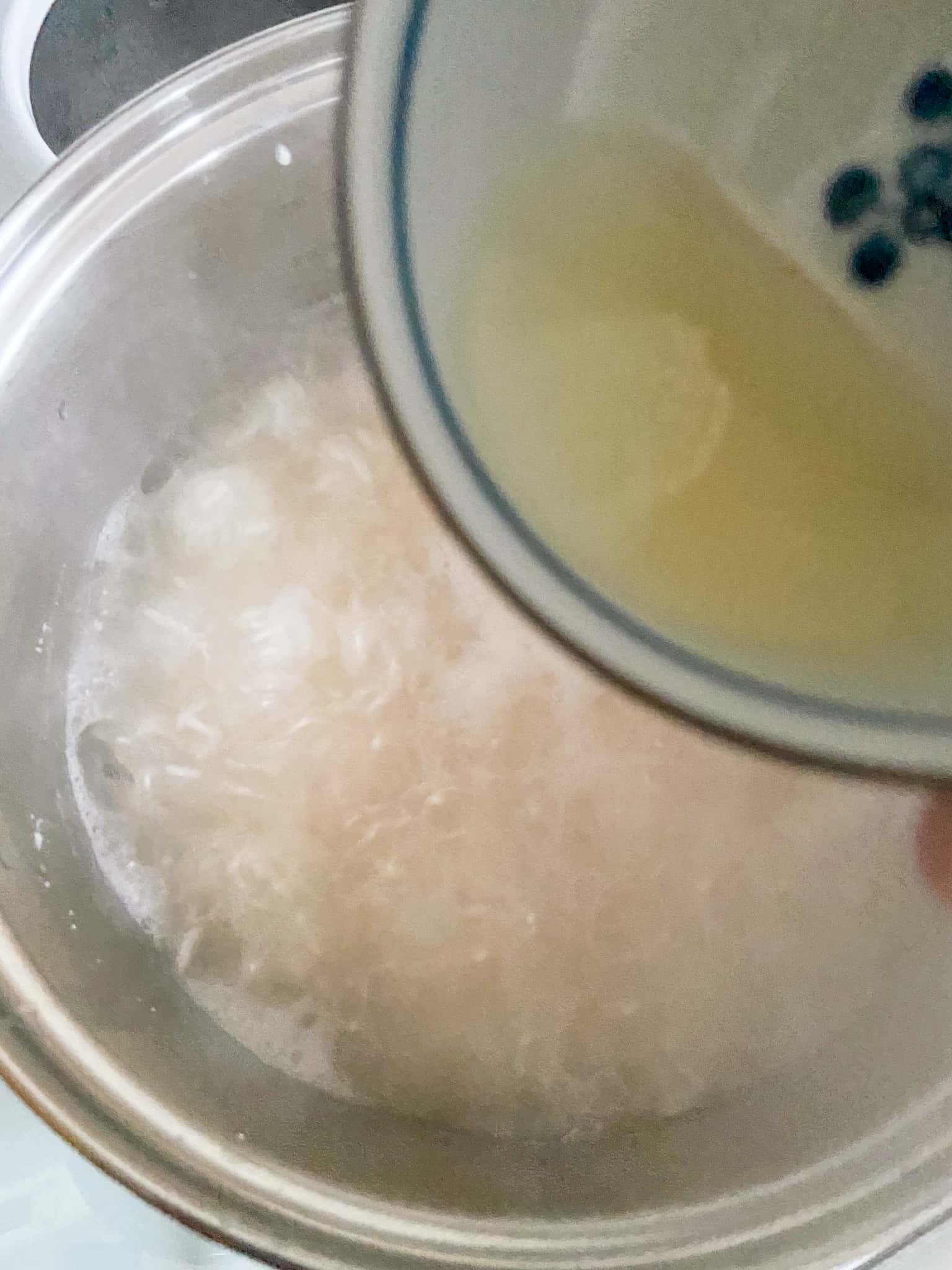 add lemon juice to boiling water.