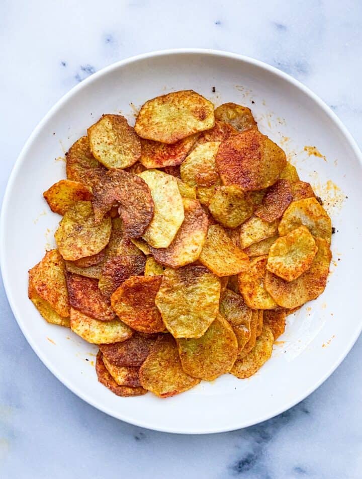 Healthy baked potato chips recipe. 