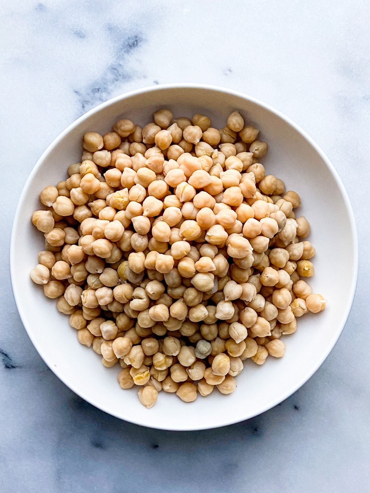 Tender cooked dried chickpeas